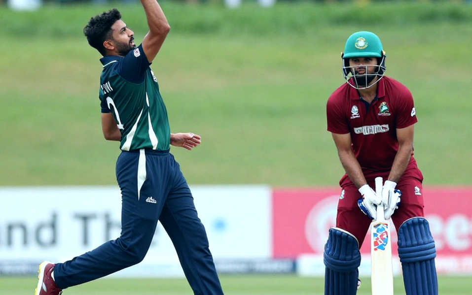রিজার্ভ ডে-র রাজনীতি: বৃষ্টি, টাকা আর পিক্সেলে লেখা পিচ