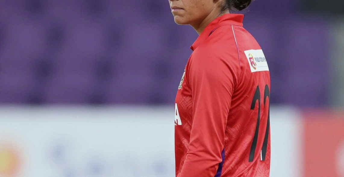 উপসাগরীয় লিগের নতুন বলের বাজার: পাওয়ারপ্লে বোলারের দাম ঠিক হয় কোন সমীকরণে